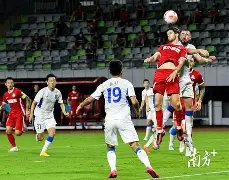 黄晓明携子,医院就诊离,别时无交流,天博体育平台,天博体育官方网站,天博体育登录入口,天博体育app下载